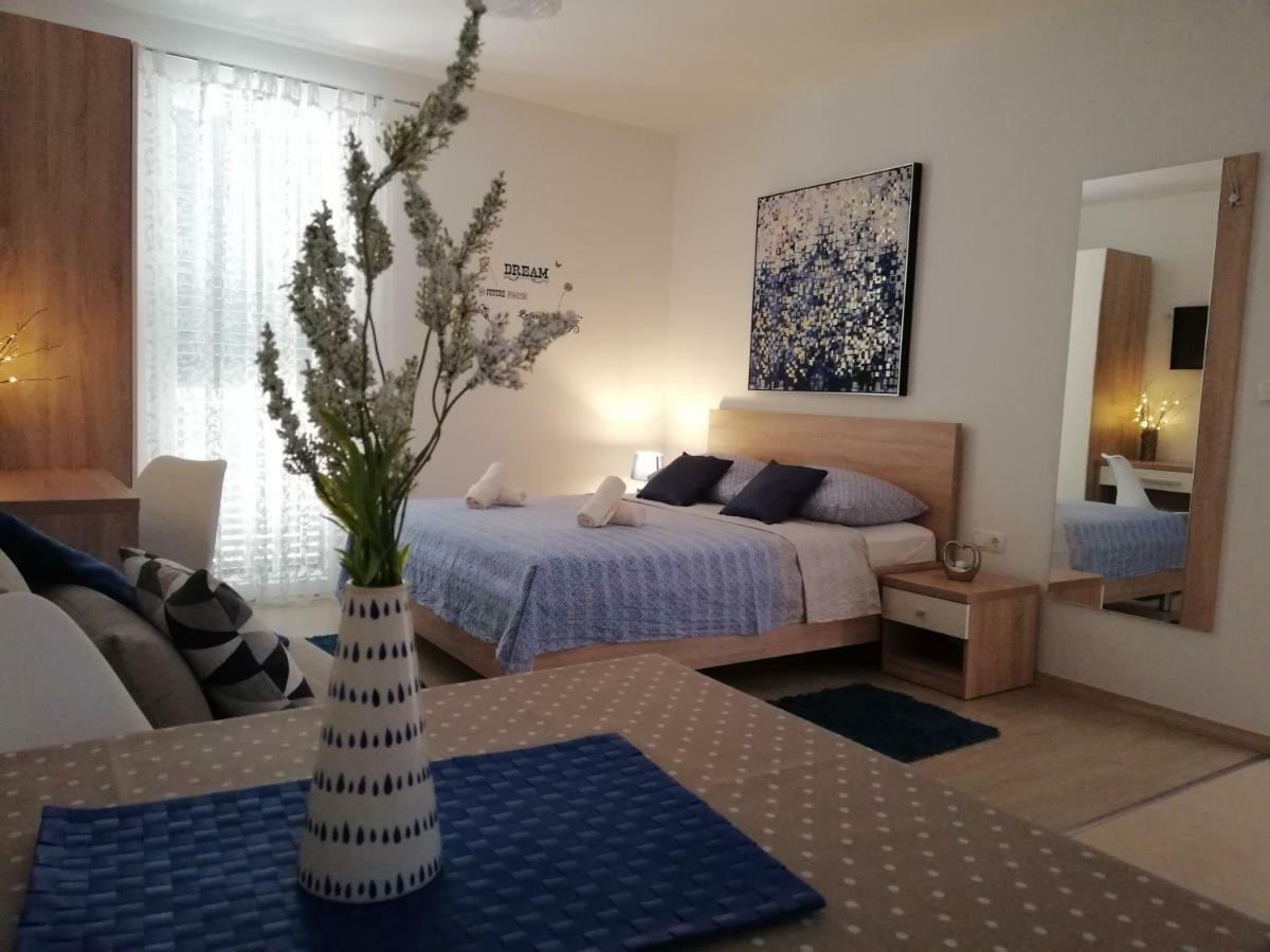 Kalelarga Apartments 4 You Zadar Luaran gambar